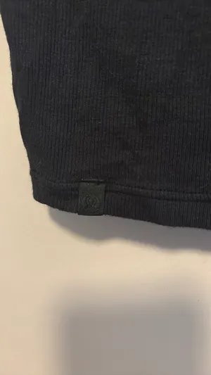 Lululemon Top thumbnail 3