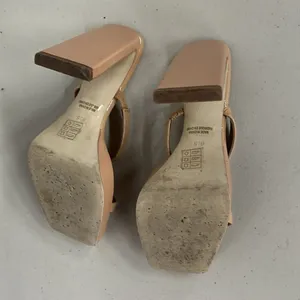 Jeffrey Campbell sz6.5 tan open toed square toe nude patent hustler high heels thumbnail 4