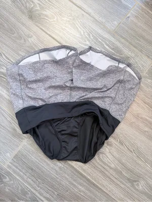 lululemon athletica Heathered Gray Speed Shorts with liner EUC size 4 thumbnail 4