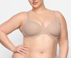 SKIMS T-Shirt Bra NWT 38C thumbnail 1