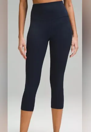 lululemon athletica Black Leggings with Breathable Fabric and High-Waist Design thumbnail 1
