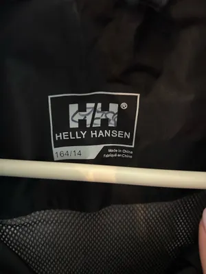 Helly Hansen Black Waterproof Jacket, Juniors size 14 & 100% Polyester thumbnail 4
