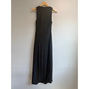 ASTR The Label Ellora Slip Satin Elegant Minimalist Black Midi NWT S thumbnail 6