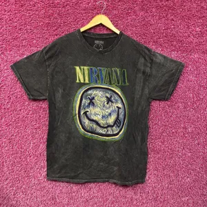 Nirvana Graphic Smiley Face Charcoal T-Shirt XL thumbnail 1