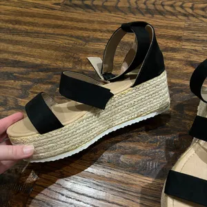 Platform Sandles Black Size 10 thumbnail 3