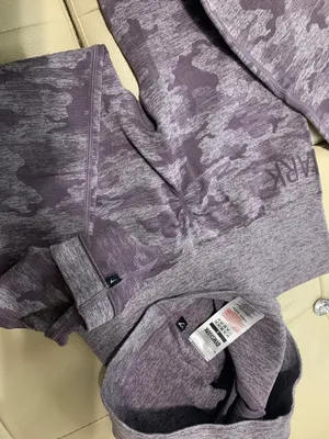 Gymshark Camo Seamless Purple Leggings And Sports Bra thumbnail 4