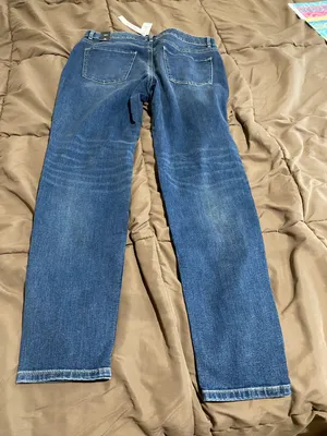 White House | Black Market Skinny Jeans thumbnail 1