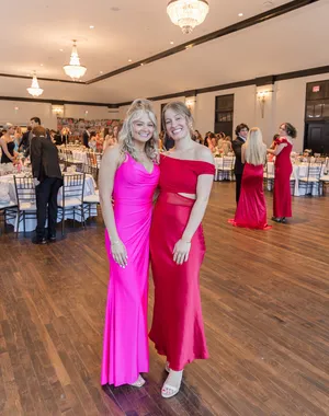 Selfie Leslie Red Dress thumbnail 2