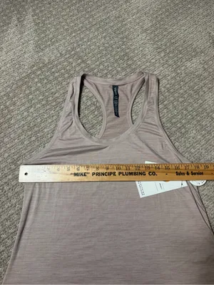 Vuori heathered mauve racerback tank top , size XL thumbnail 3