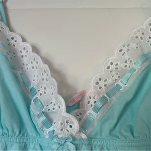 Victoria’s Secret Strappy V-neck Lingerie Chemise Dress Women’s Size Medium A11 thumbnail 3