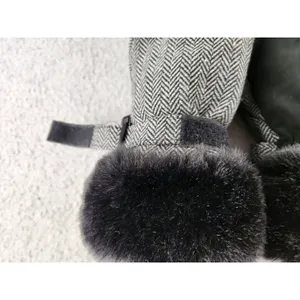 Ozark Trail Ski Mittens Faux Fur Glove Women's L/XL Grippy Thinsulate Insulation thumbnail 7