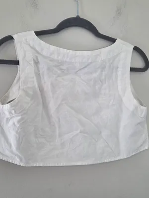 Mable White Linen Blend Boxy Crop Top thumbnail 3