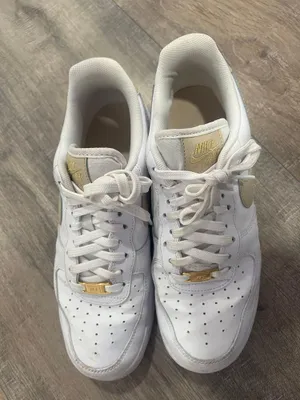 Nike gold  air force 1 size 10 thumbnail 9