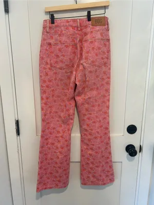 BDG Urban Outfitters Jeans Womens 28 Pink Rose High Rise Flare Floral Pants thumbnail 3