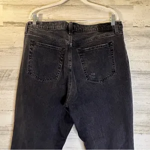 Abercrombie & Fitch The 90s Straight Ultra High Rise Jeans‎ Black Distressed thumbnail 8