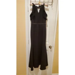 Sexy SLNY Black Mermaid Evening Dresses Cold Shoulder Sz 8 Prom Party Dresses thumbnail 5