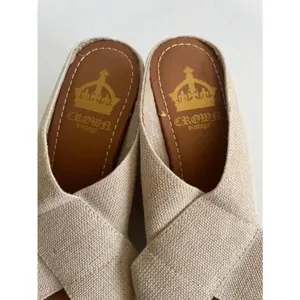 Women's Crown Vintage Tan Canvas Wedge Sandals‎ Size 6.5 M EUC thumbnail 3
