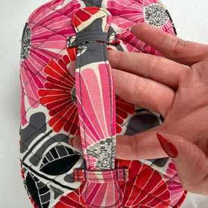 Vera Bradley OS Cosmetic Case Cherry Blossoms Floral Quilted Travel Vanity Bag thumbnail 5