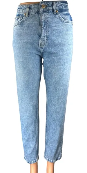 Zara Women's Blue Light Wash High Waisted Carrot Tapered Denim Jeans Size 4 thumbnail 1