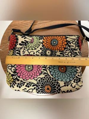 Danny K of Beverly Hills Large Zipper Dahlia Floral Tapestry Crossbody Purse thumbnail 6