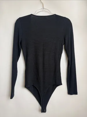 Abercrombie & Finch Soft AF Long-Sleeve Squareneck Black Bodysuit Size Medium thumbnail 4