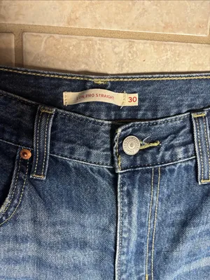 Levi “Low Pro Straight” Distressed Jeans in Dark Blue thumbnail 2