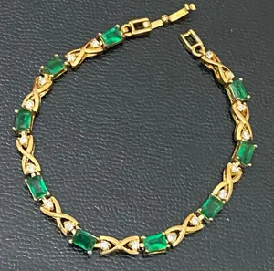 Unsigned Gold-tone Emerald Green & Clear CZ Stone 7.5” Tennis Bracelet 8.7g thumbnail 11