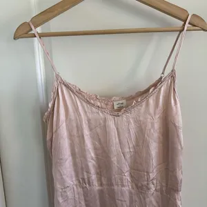 Aritzia Wilfred Millie Slip Dress Rose Quartz thumbnail 5