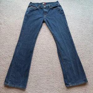 Vintage Tommy Hilfiger Tommy Jeans Women 29x29 Dark Wash Flare Leg Y2K 2002 thumbnail 1