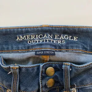 American Eagle Artist Crop Womens Jeans size 6 thumbnail 10