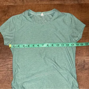 New Balance Ruched Side Crewneck Women's Short Sleeve Fitted Aqua Green Top thumbnail 7