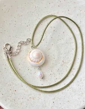 Handmade natural shell & freshwater pearl necklace🐚🪼 thumbnail 1