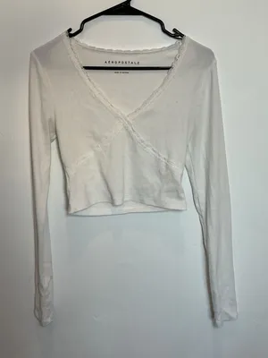 Aeropostale White Lace Trim V Neck Cropped Long‎ Sleeve Top Womens Size M thumbnail 1