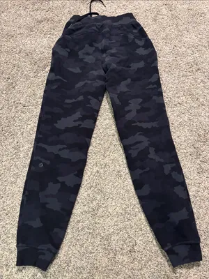 Lululemon Scuba High-Rise Jogger *Fleece 28" size 2 thumbnail 3