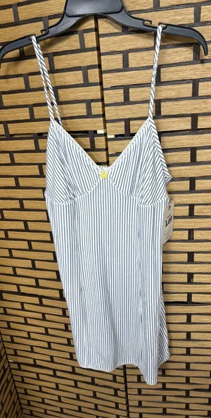 Lee white and blue stripe night gown size small thumbnail 1