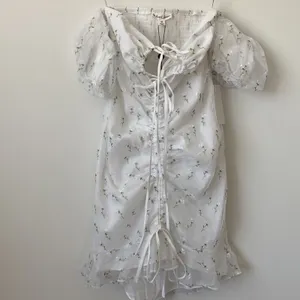 For Love & Lemons X REVOLVE Sand Dollar Mini Dress in White Size: XS thumbnail 5
