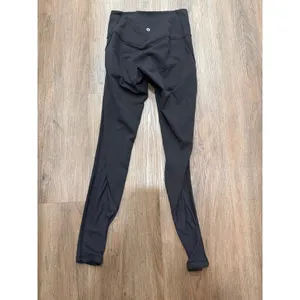 Lululemon High Waist Black‎ Mesh Panel Leggings Women's Size 4 thumbnail 2