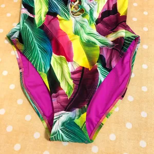 NEW La Blanca Tropic of Day Tummy Control Multi colored Leaf Print Swimsuit 10 thumbnail 6