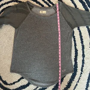 🆕 Hollister Women’s 3/4 Sleeve Top, Size Medium thumbnail 6