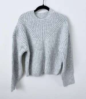 Abercrombie Sweater thumbnail 1