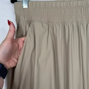 Old Navy L SleekTech Go-Dry Barrel Balloon Pants Khaki Tan High Rise Lightweight thumbnail 4