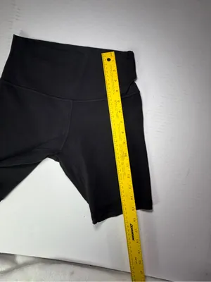 lululemon athletica Align Black High-Waist Bike Shorts estimated size 4 see msmt thumbnail 3