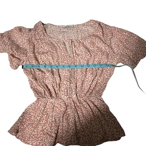 Abercrombie‎ & Fitch Pink & White Floral Keyhole Peplum Blouse Size XS thumbnail 3