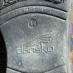 Dansko Pro XP 2.0 Patent Leather Clogs Size 40 (US 9.5-10) thumbnail 9