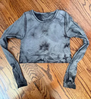 Lululemon ribbed crop top thumbnail 1