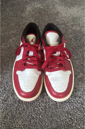 Nike Jordan 1 Low thumbnail 4