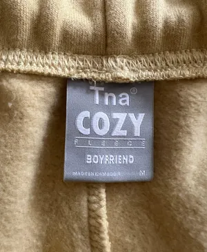 Aritzia Sweat Shorts thumbnail 5