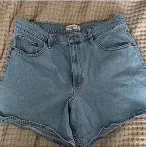 Abercrombie Dad Shorts High-Rise Curve Love thumbnail 1