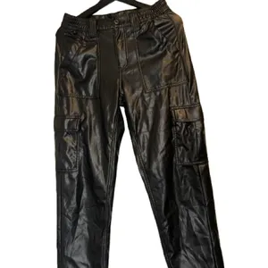 American Eagle Outfitters women’s Black Cargo Pants thumbnail 3