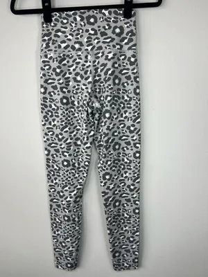 Offline by Aerie Goals 7/8 High Rise Leggings Gray Cheetah Yoga Pilates FLAW Sm thumbnail 6